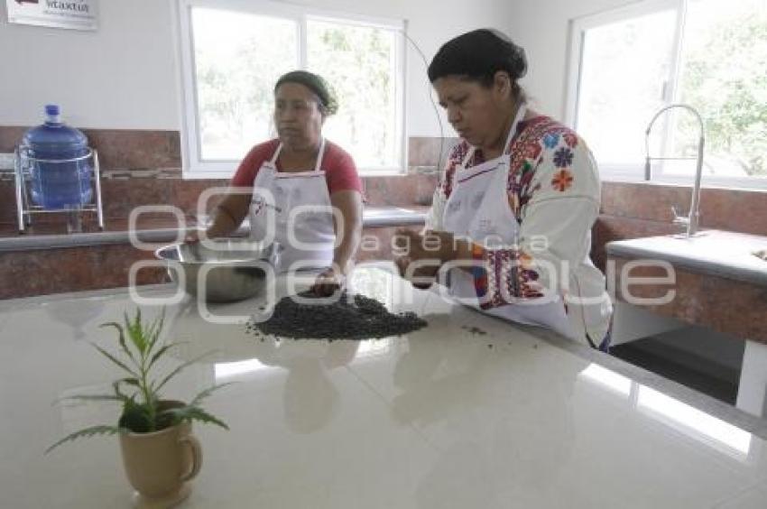 INAUGURAN ALBERGUE INDÍGENA EN PANTEPEC