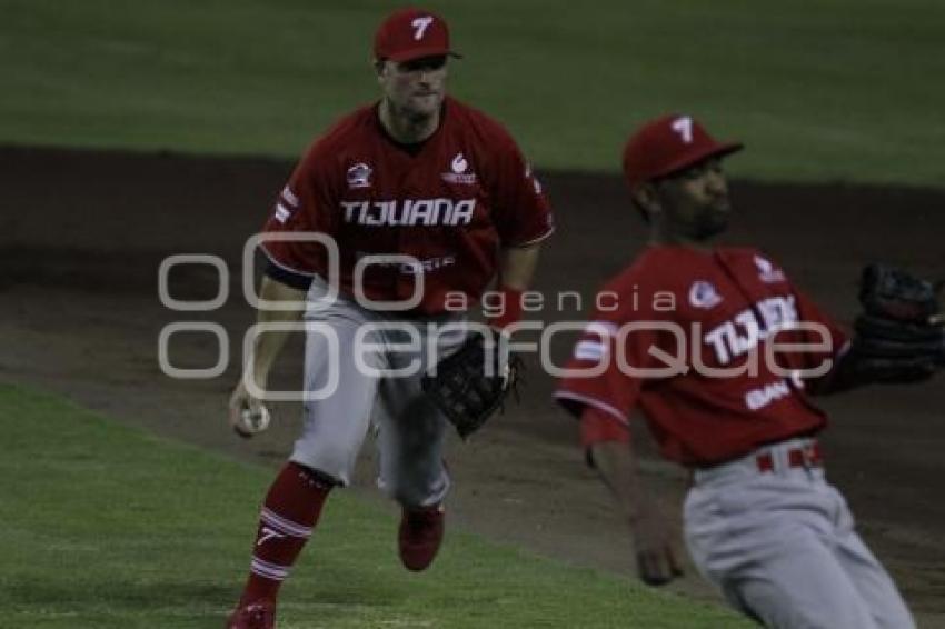 PERICOS VS TOROS . BEISBOL