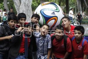 INAUGURACIÓN  BALONES MUNDIALISTAS