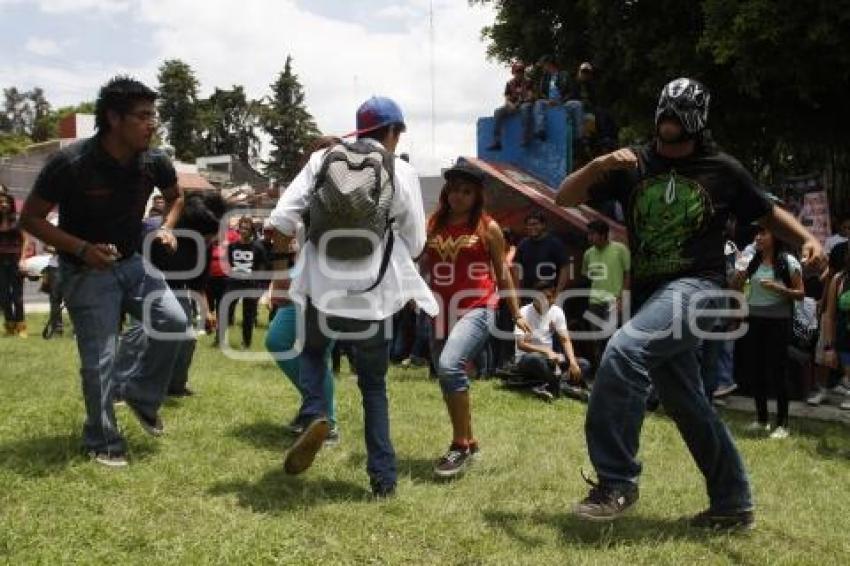 DÍA INTERNACIONAL DEL SKATE