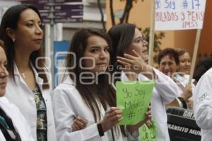 MARCHA DE MÉDICOS #YOSOYMEDICO17