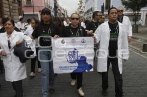 MARCHA DE MÉDICOS #YOSOYMEDICO17