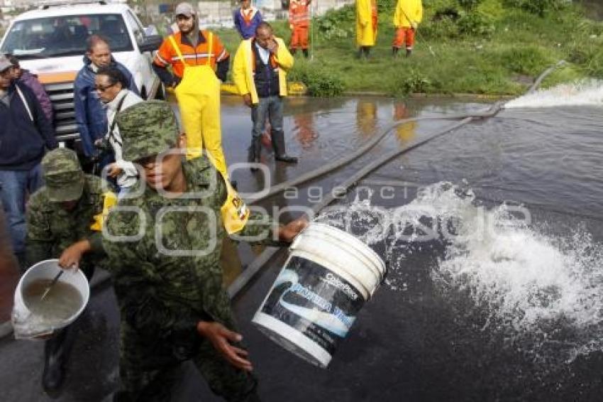 INUNDACIÓN . PUENTE NEGRO