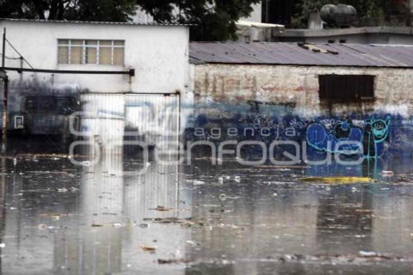 INUNDACION . PUENTE NEGRO