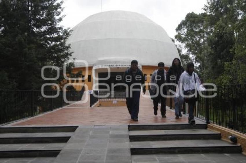 OLIMPIADA NACIONAL DE ASTRONOMÍA . INAOE