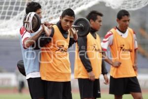 ENTRENAMIENTO LOBOS BUAP