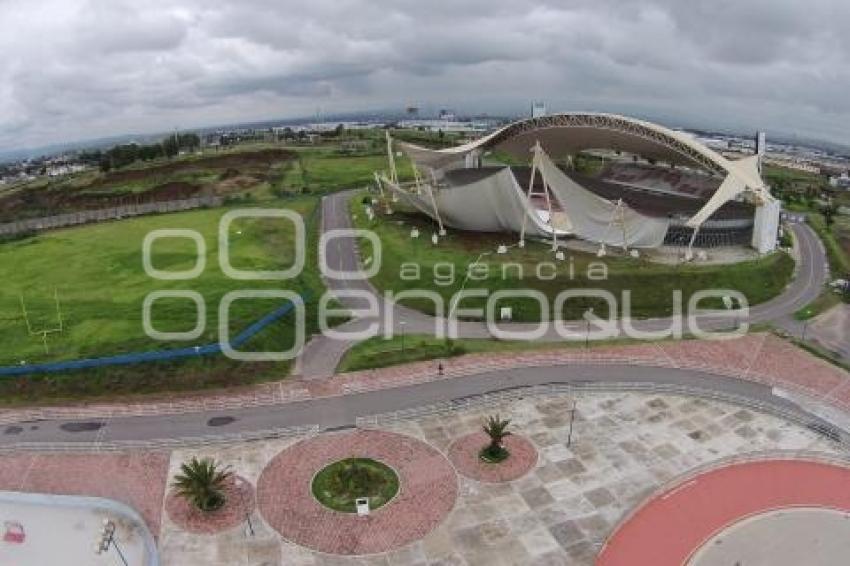 CAE TECHO DEL VELÓDROMO