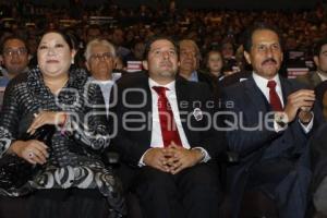 PRESENTACIÓN LOBOS BUAP