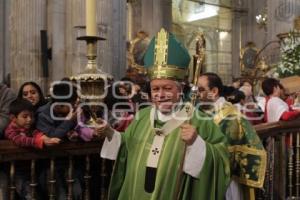 MISA CATEDRAL . ARZOBISPO