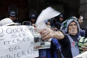 MANIFESTACIÓN CANOA