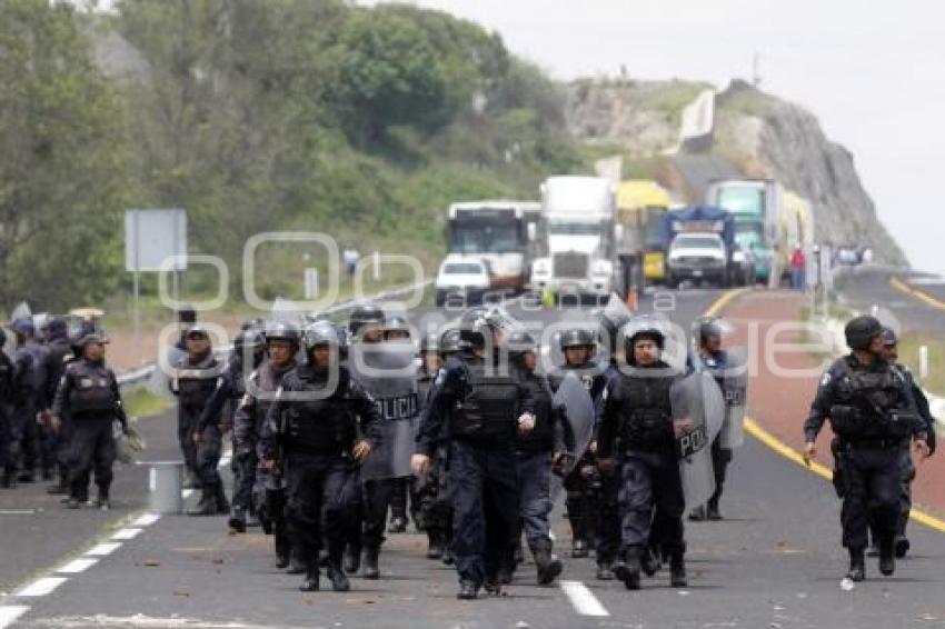 ENFRENTAMIENTO AUTOPISTA PUEBLA-ATLIXCO