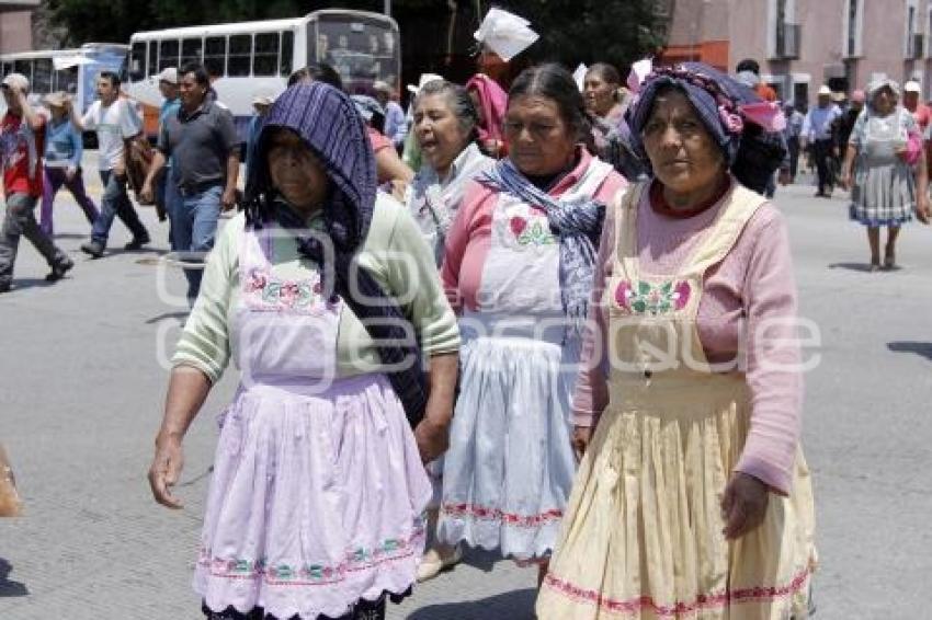 MANIFESTACIÓN CANOA