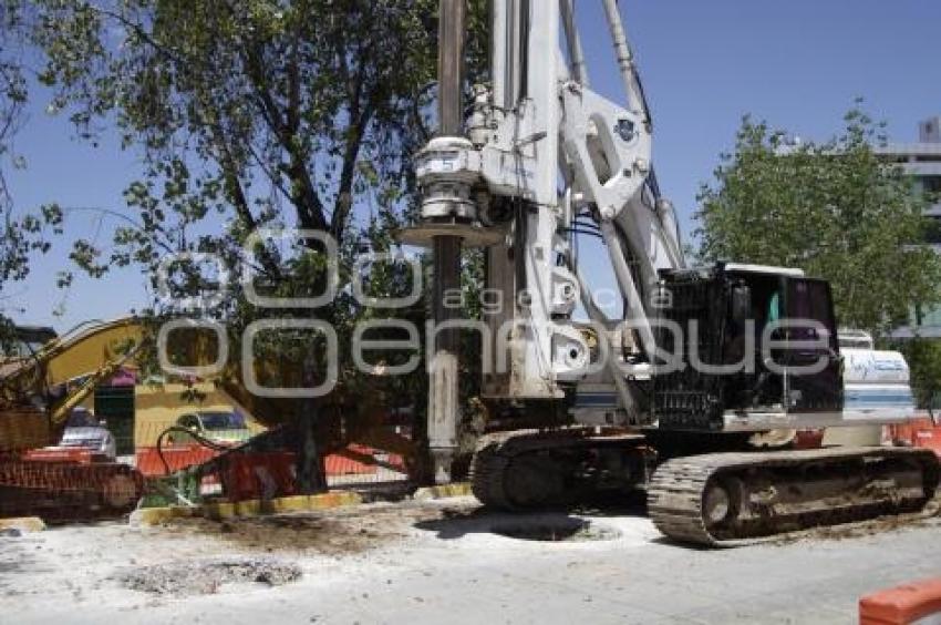 CONSTRUCCIÓN VIADUCTO 31 PTE