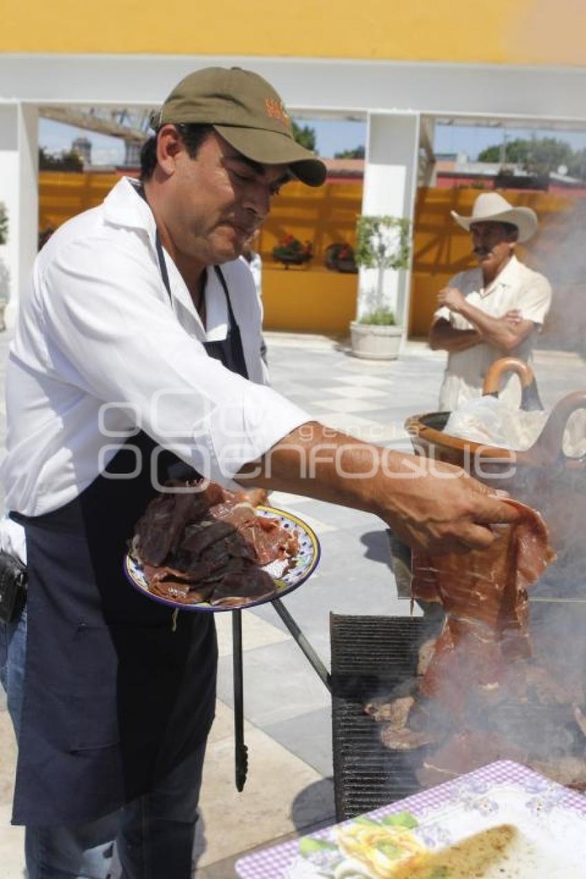 ATLIXCO . FERIA DE LA CECINA