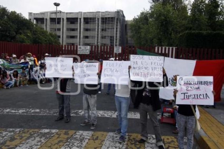 MEGA MARCHA HACIA EL DF