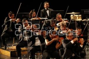 ORQUESTA FILARMÓNICA 5 DE MAYO