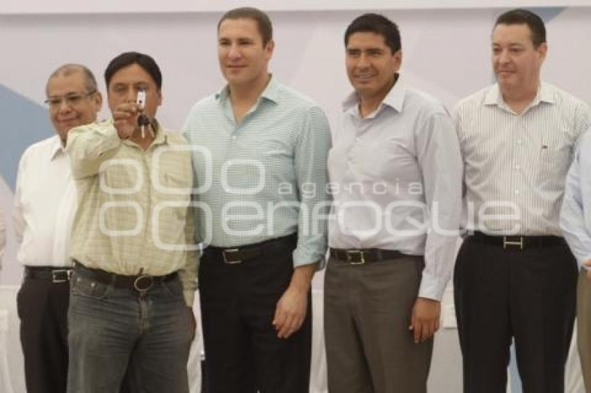 ENTREGA DE TAXIS LOCALES