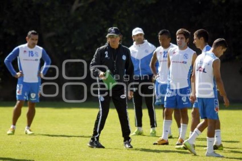 FUTBOL . ENTRENAMIENTO PUEBLA