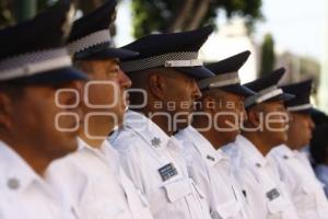 CEREMONIA CÍVICA Y APOYOS . CHOLULA