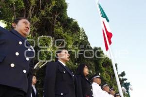 CEREMONIA CÍVICA Y APOYOS . CHOLULA