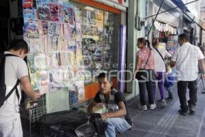 AMBULANTES . ARTÍCULOS DE PAPELERÍA