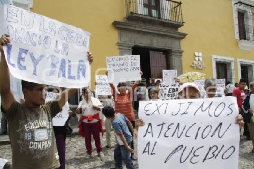 MANIFESTACIÓN CASA AGUAYO