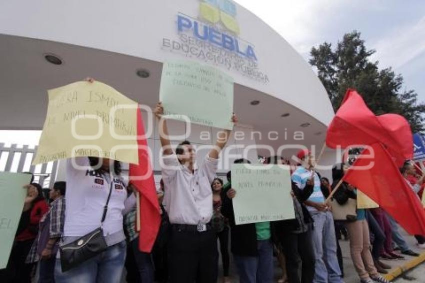 MANIFESTACIÓN SEP