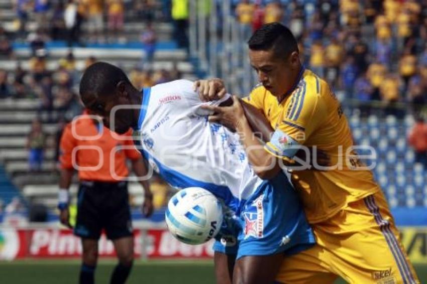 FUTBOL . PUEBLA FC VS TIGRES