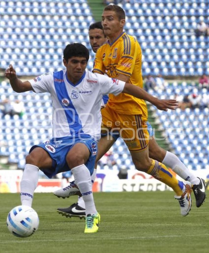 FÚTBOL . PUEBLA FC VS TIGRES