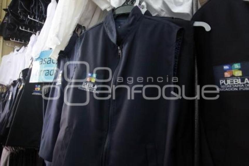 UNIFORME ÚNICO