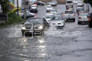 LLUVIAS . INUNDACIÓN