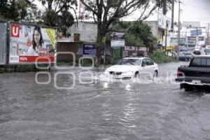 LLUVIAS . INUNDACIÓN