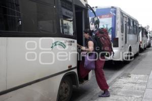 TRANSPORTE PÚBLICO . CENTRO HISTÓRICO