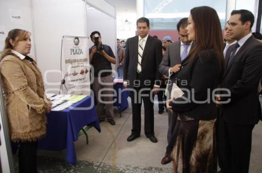 FERIA DE EMPLEO . JÓVENES
