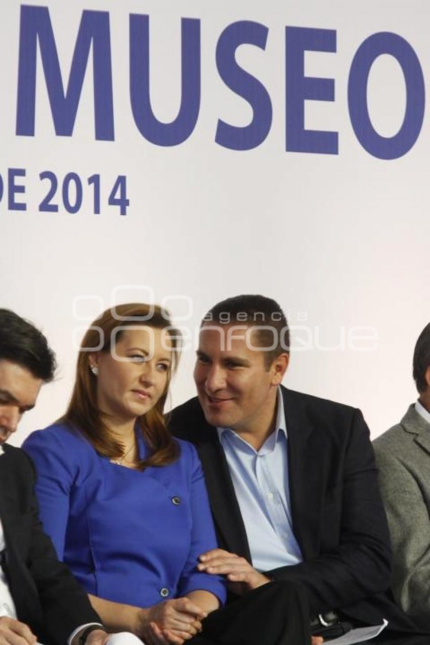 PRIMERA PIEDRA MUSEO BARROCO