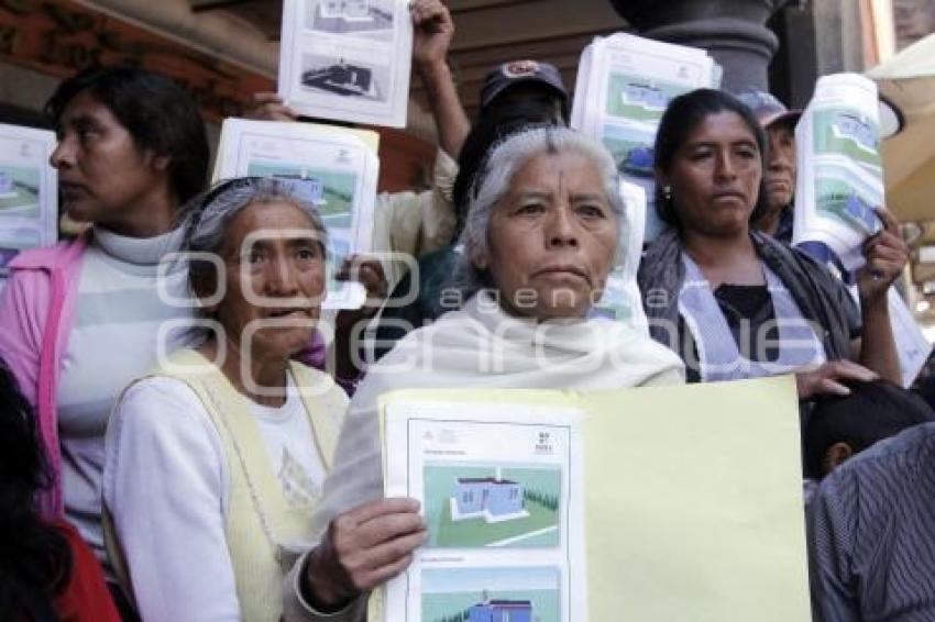 HABITANTES CANOA