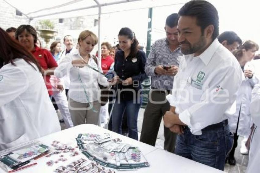 FERIA DE LA SALUD . IMSS