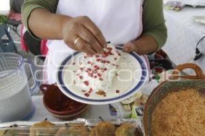 FERIA DEL CHILE EN NOGADA