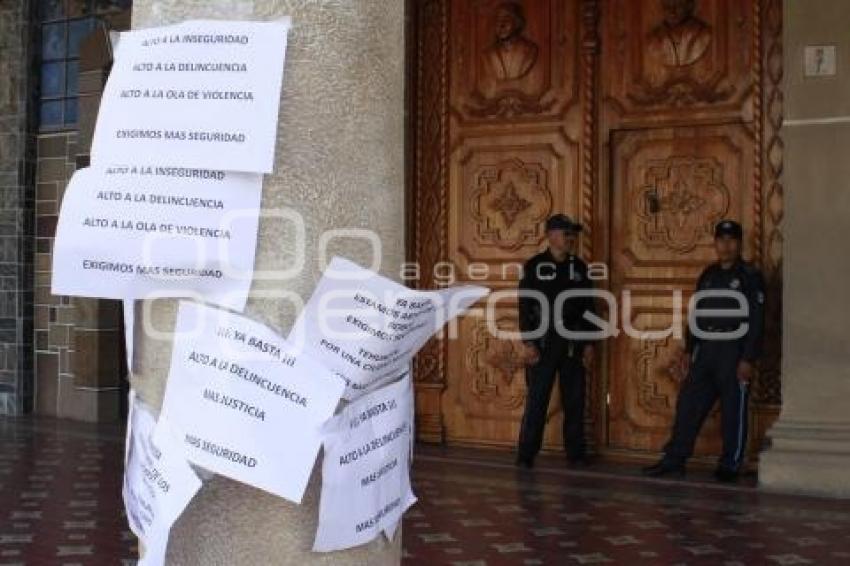 TEHUACÁN . MANIFESTACIÓN