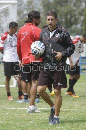 ENTRENAMIENTO LOBOS BUAP