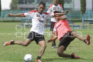 ENTRENAMIENTO LOBOS BUAP