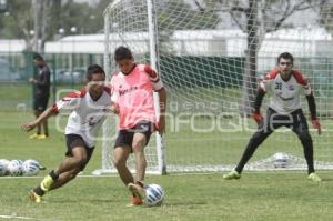 ENTRENAMIENTO LOBOS BUAP