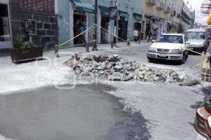 CAMBIO DE ALCANTARILLAS . PARIÁN