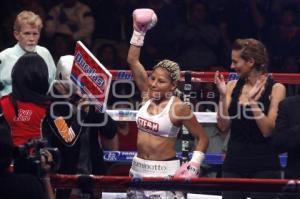 BOX . BARBY JUÁREZ VS CARLA WEISS