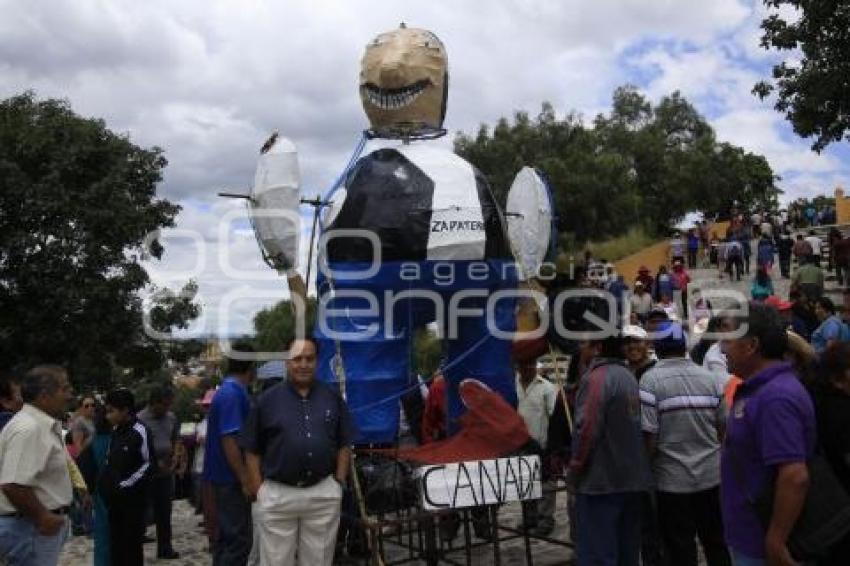 CHOLULA . QUEMA DE PANZONES