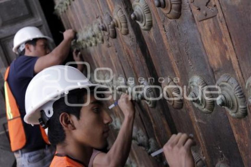 ANTONIO GALI . REMODELACIÓN CATEDRAL