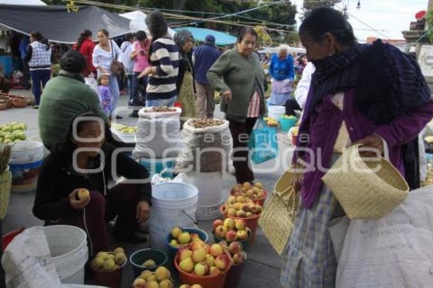 CHOLULA . TRUEQUE