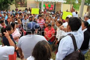 TEHUACÁN . MANIFESTACIÓN