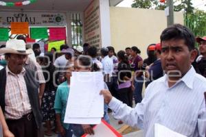 TEHUACÁN . MANIFESTACIÓN