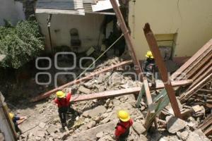 COLAPSA CASA . SAN MARTIN TEXMELUCAN